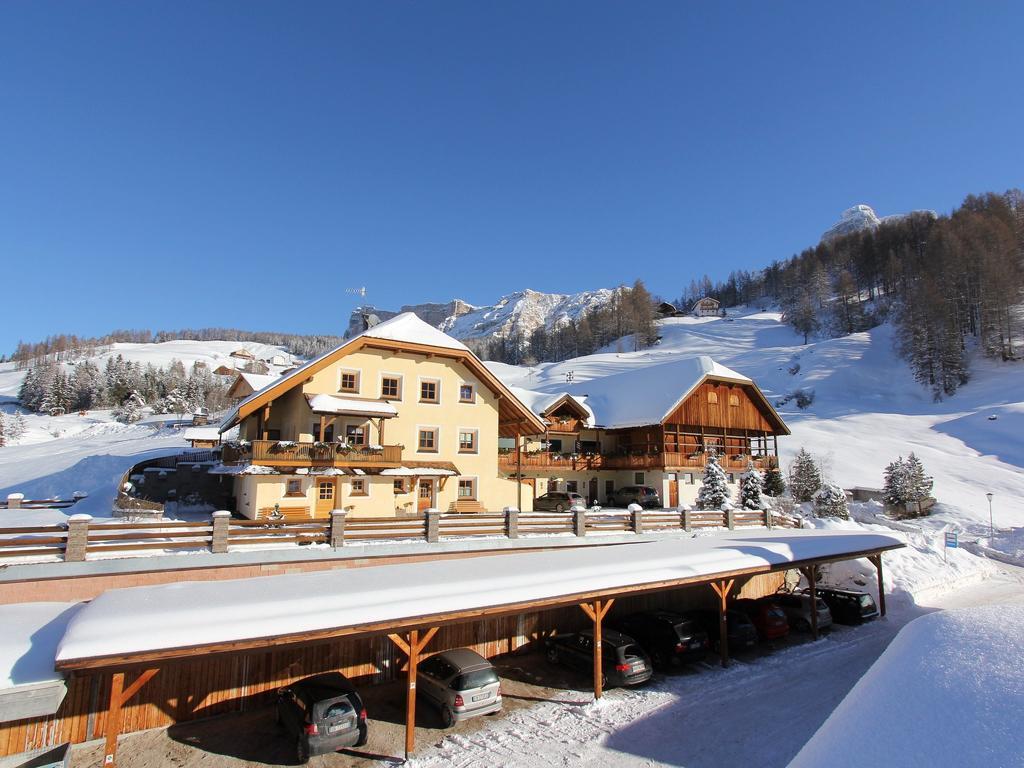 Taela Apartments San Cassiano  Luaran gambar