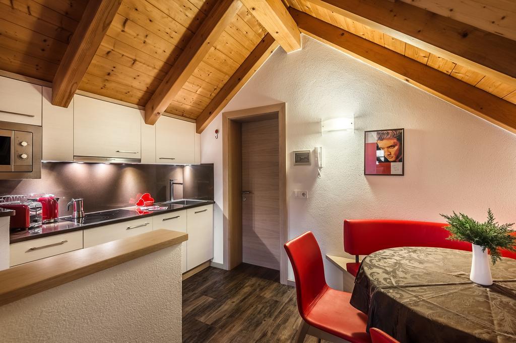 Taela Apartments San Cassiano  Luaran gambar