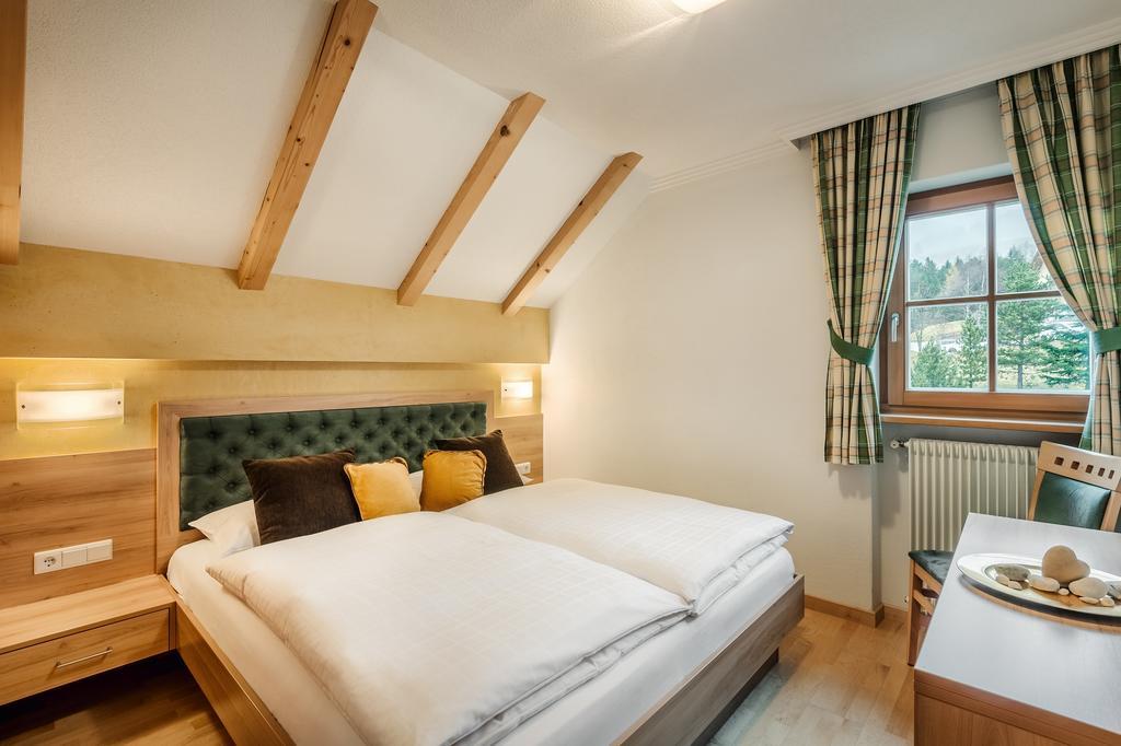 Taela Apartments San Cassiano  Luaran gambar