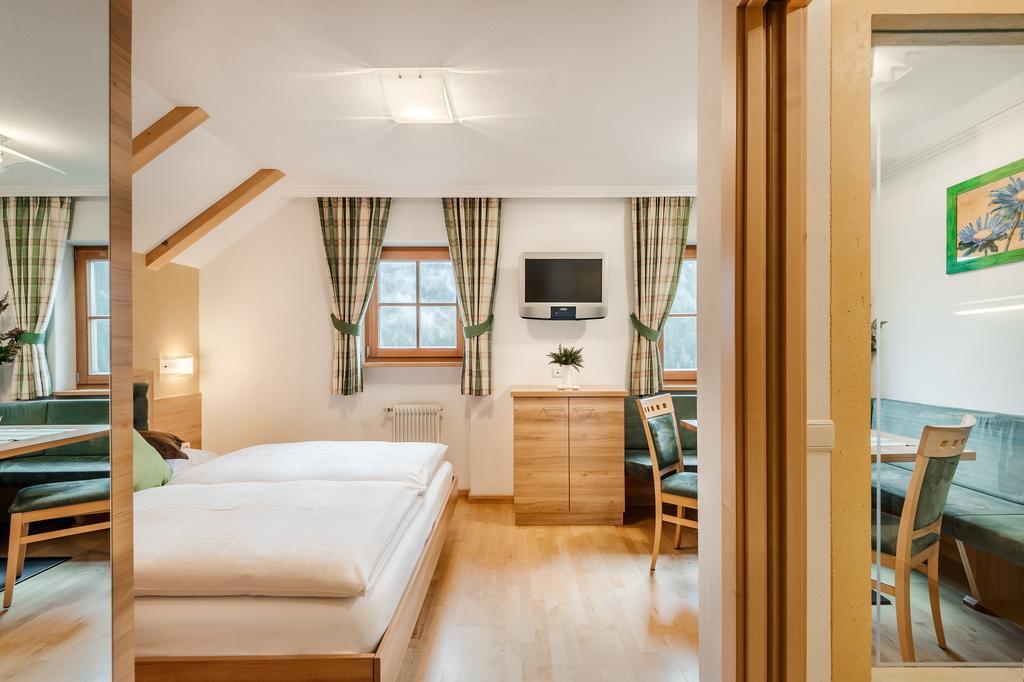 Taela Apartments San Cassiano  Luaran gambar